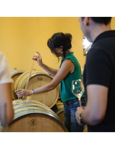 From the vine to the glass workshop